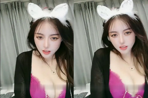 美 少 女 豆包包 极 品 颜 值 妹 子 道 具自 慰 诱 惑